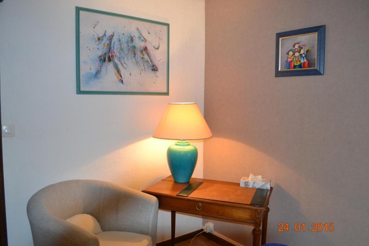 Bed And Breakfast "Le Moulin A Grains" Ménil-la-Horgne 외부 사진